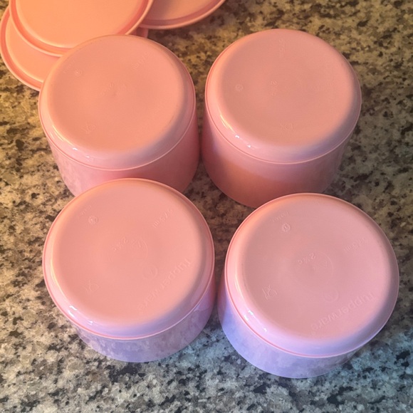 Tupperware Pink Round Container Set - Picture 4 of 5